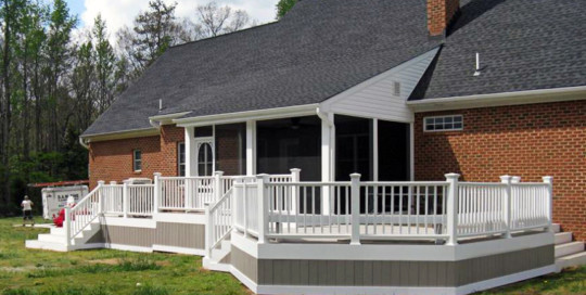 Screened-In Porch and Deck